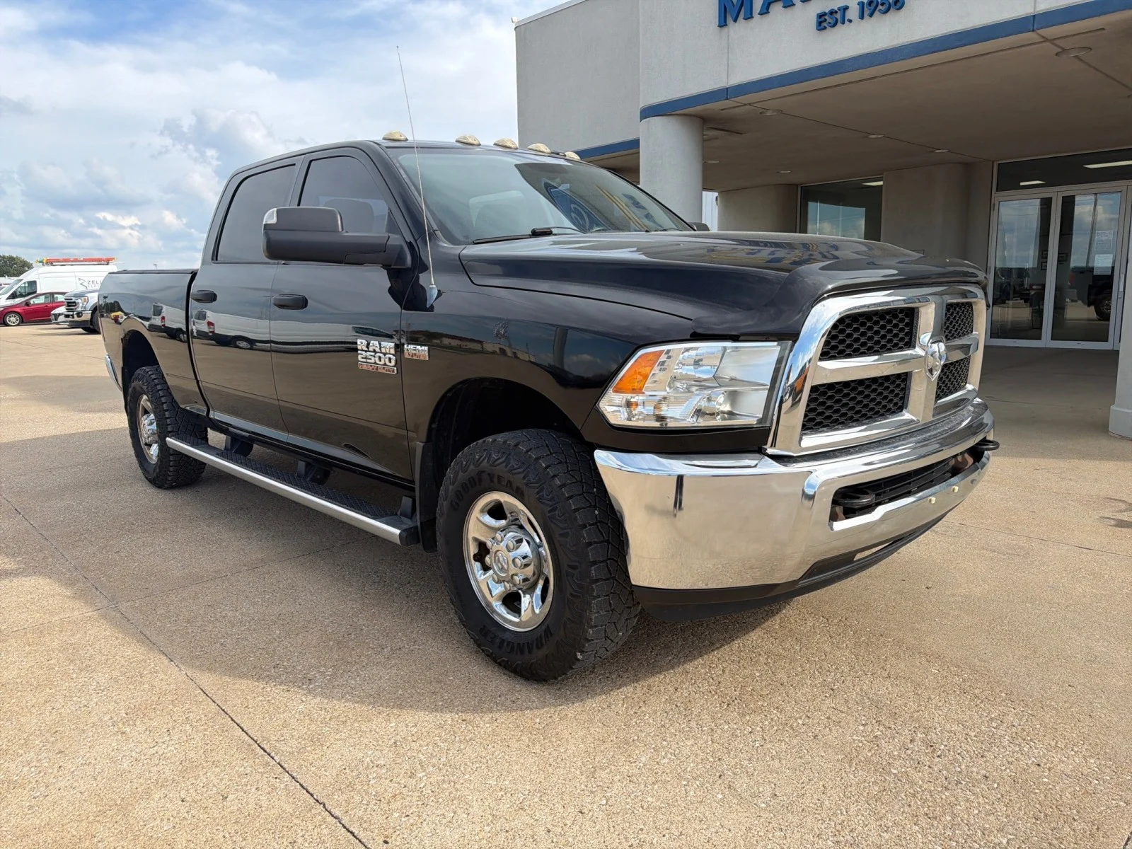 Used 2013 RAM Ram 2500 Pickup Tradesman with VIN 3C6TR5CT2DG550699 for sale in Clinton, IL