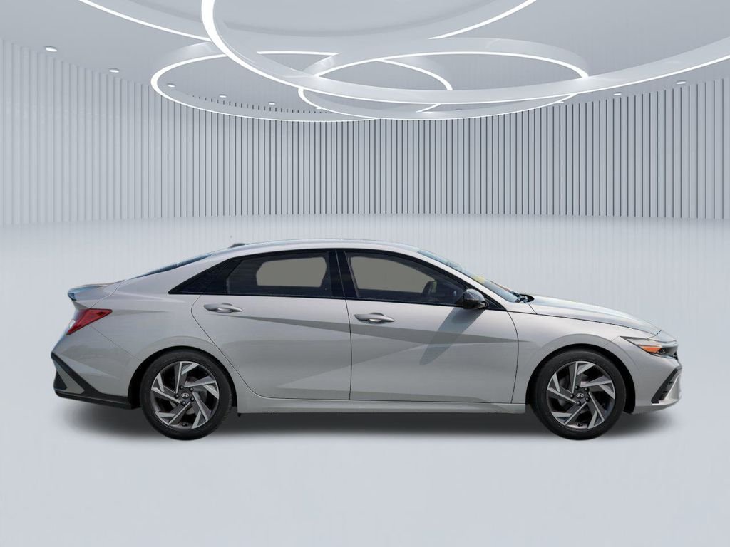 New 2026 Silver Hyundai SEL Sport image 7