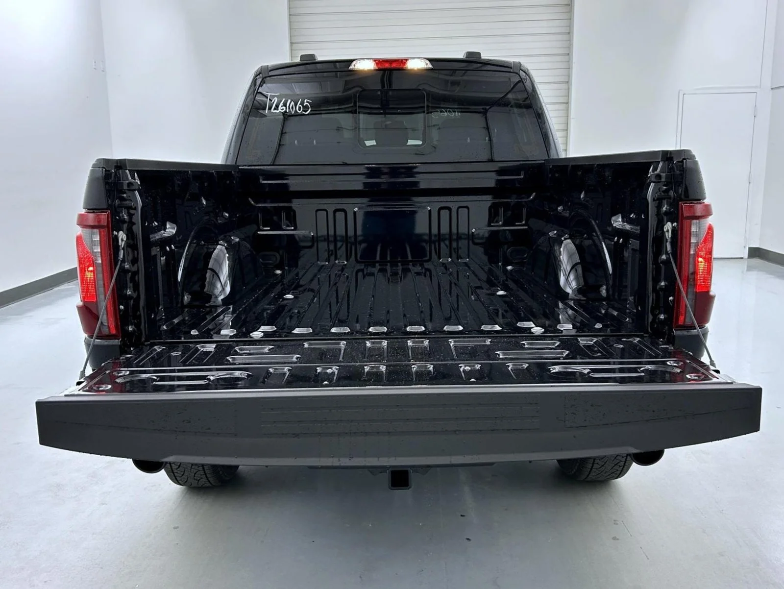 New 2026 Black Ford XLT image 22
