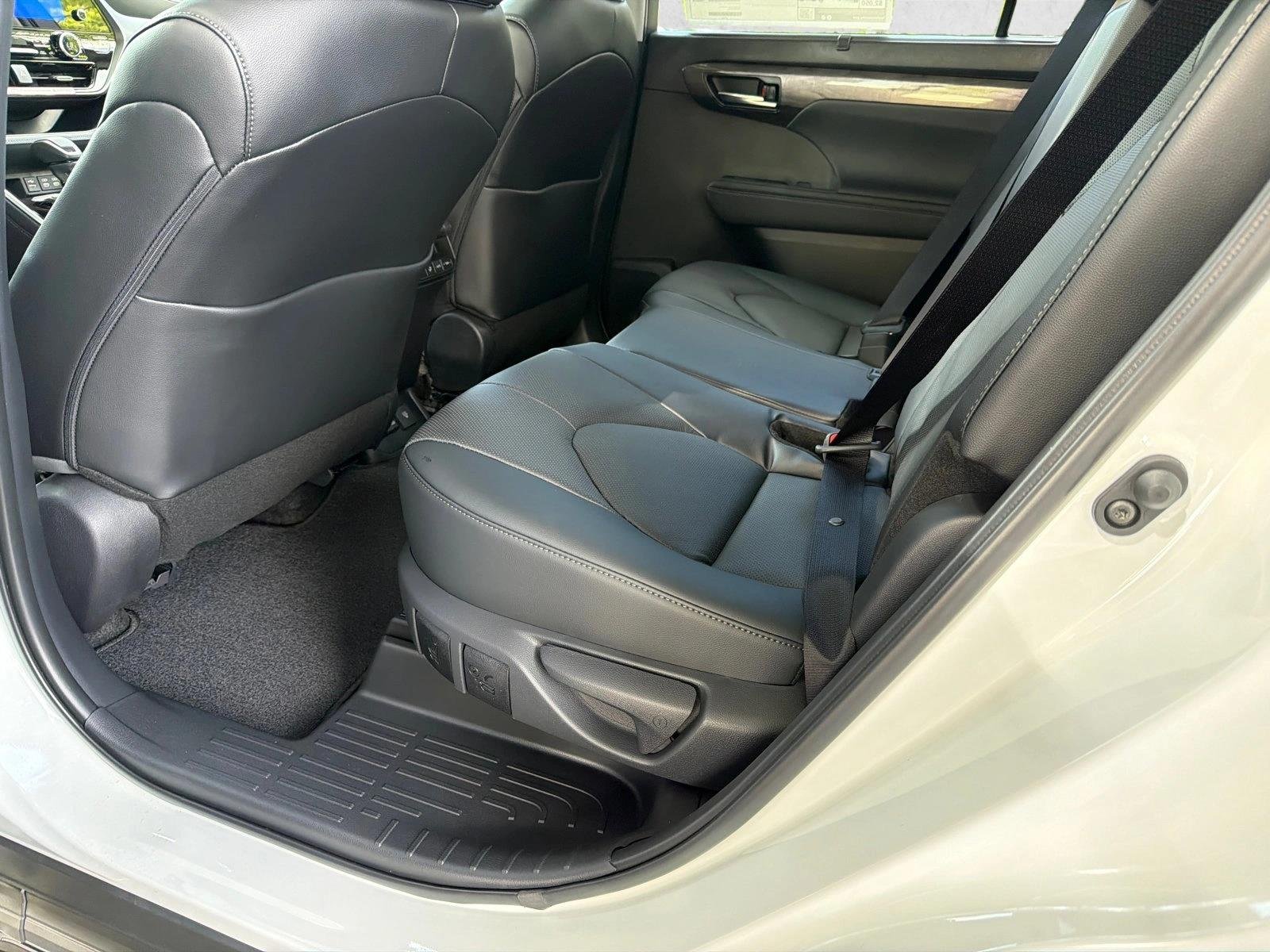 New 2026 Wind Chill Pearl Toyota Limited image 21