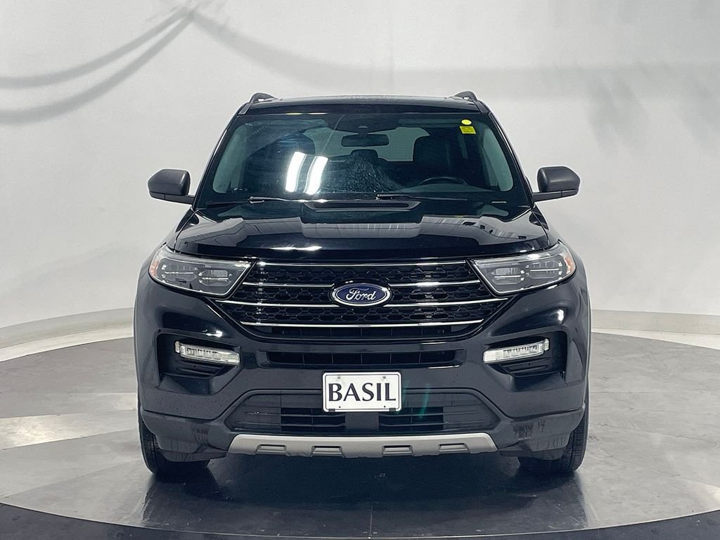 Used 2021 Black Ford XLT image 9