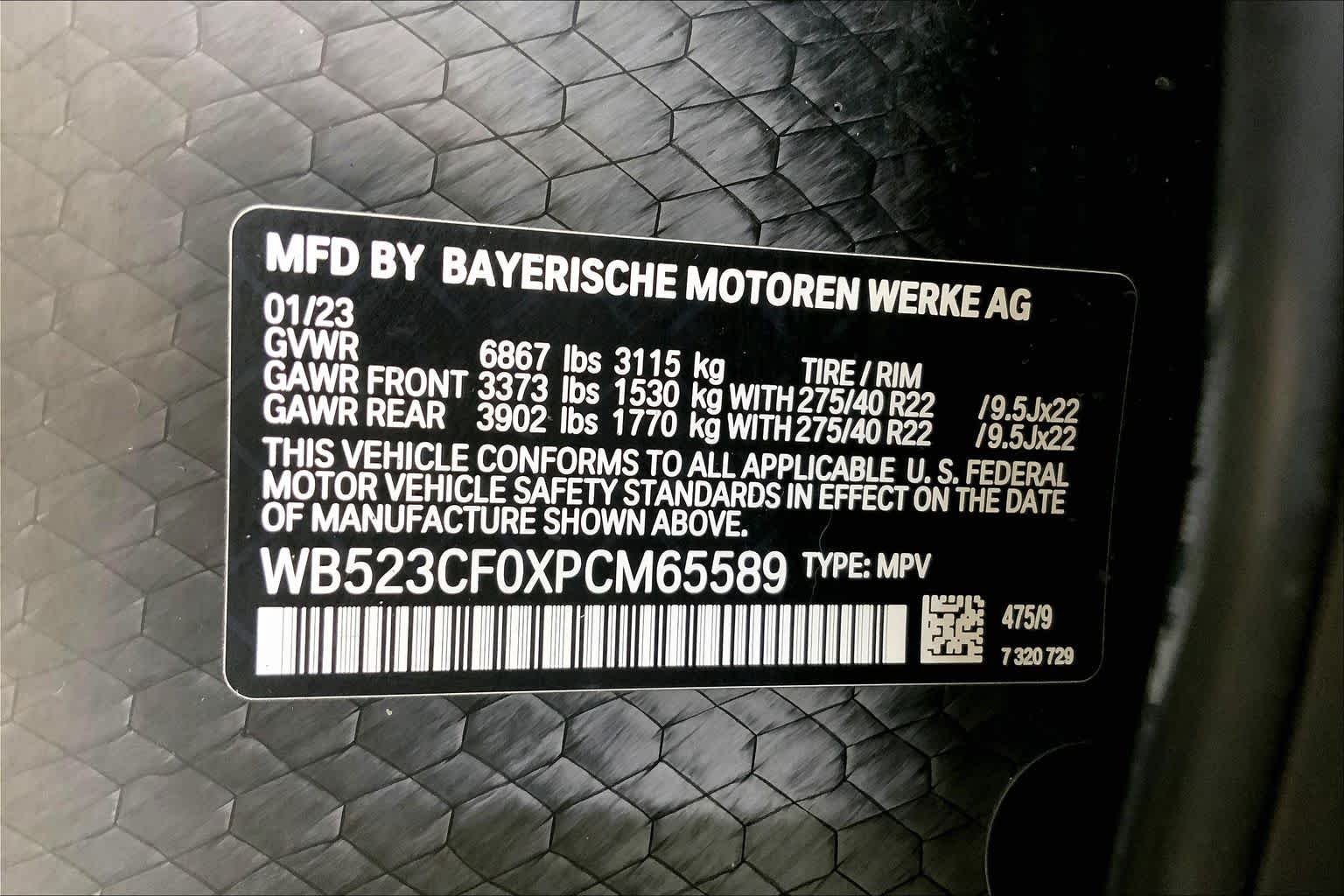Used 2023 Black Sapphire Metallic BMW xDrive50 image 36