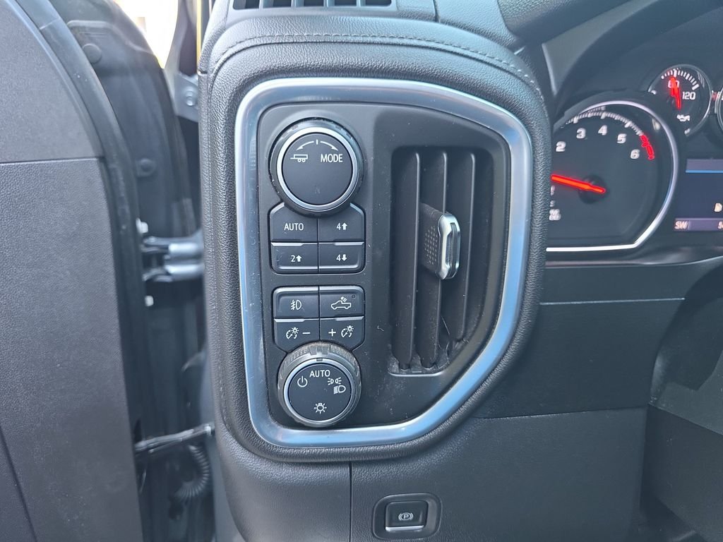 2021 Chevrolet Silverado 1500 RST - Photo 20