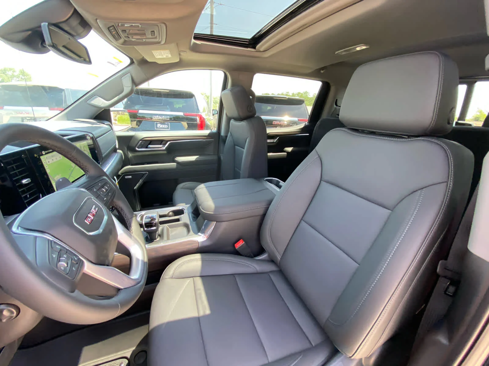 New 2026 Onyx Black GMC SLT image 22