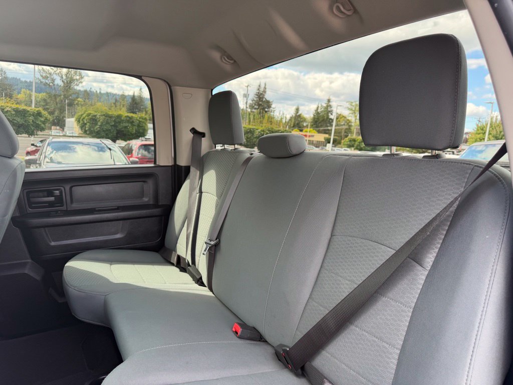 Used 2018 Bright White Clearcoat Ram Tradesman image 28