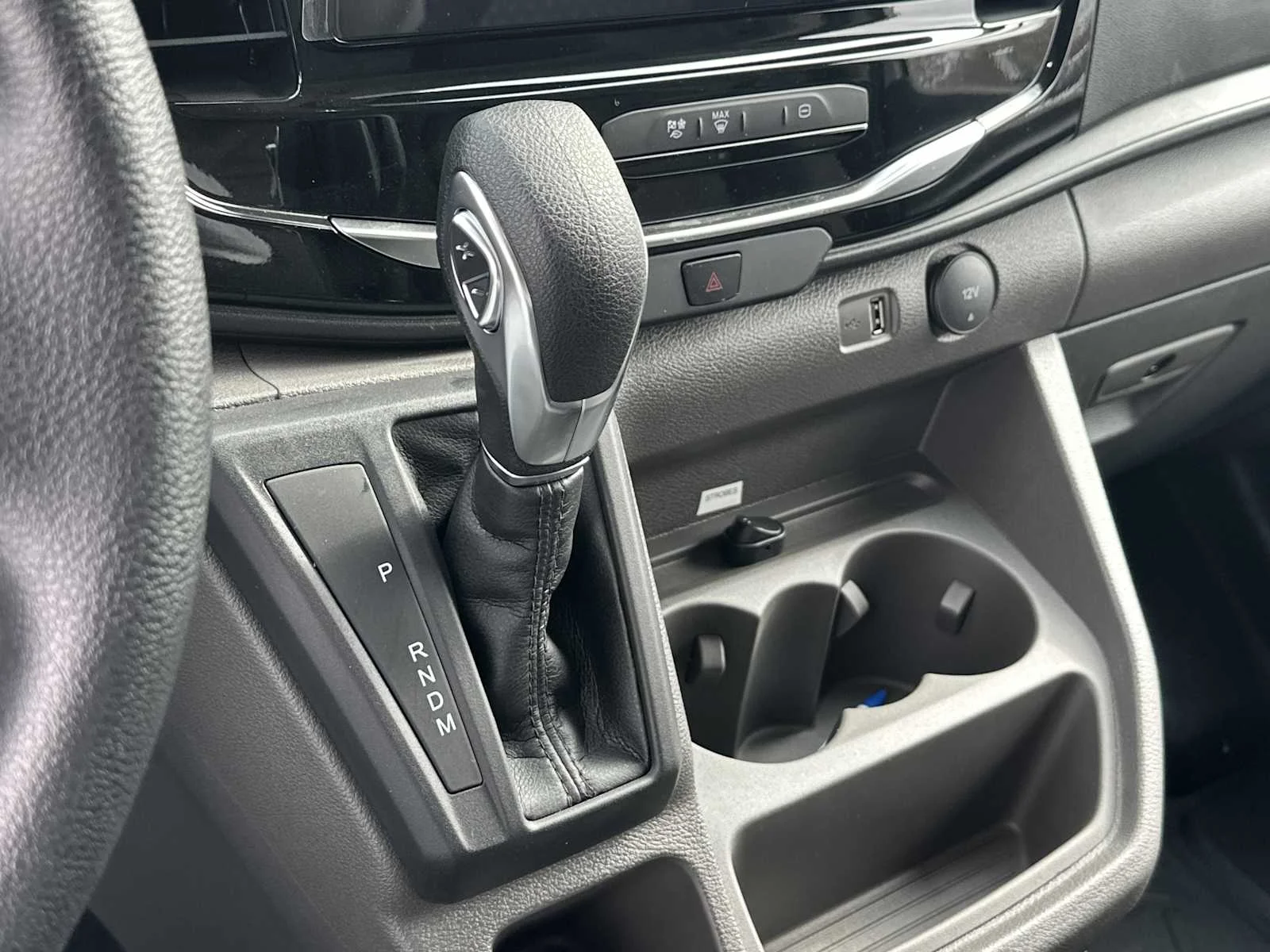2024 Ford Transit Cutaway Base - Photo 29
