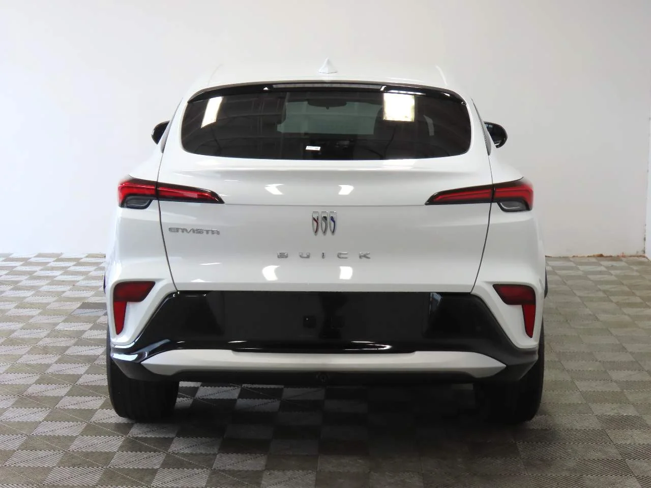 Used 2025 Summit White Buick Sport Touring image 4