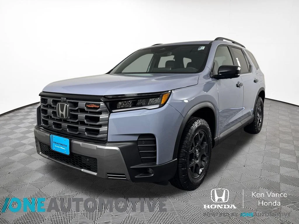 2026 Honda Pilot TrailSport AWD's photo