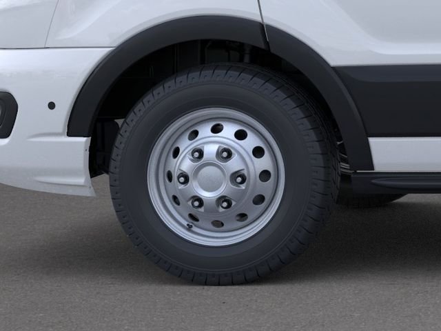 New 2026 Oxford White Ford Base image 40