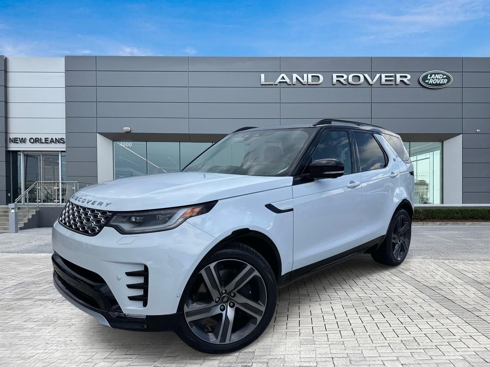 2026 Land Rover Discovery