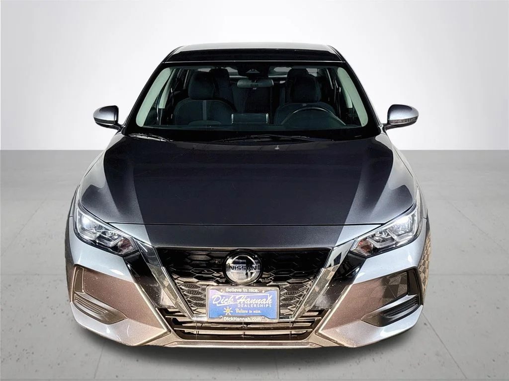 Used 2023 Gray Nissan SV image 3