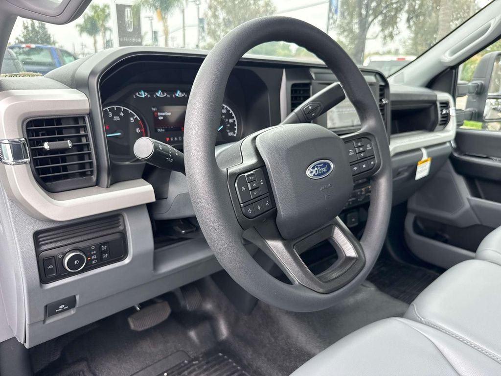 New 2026 Oxford White Ford F-250® XL image 18