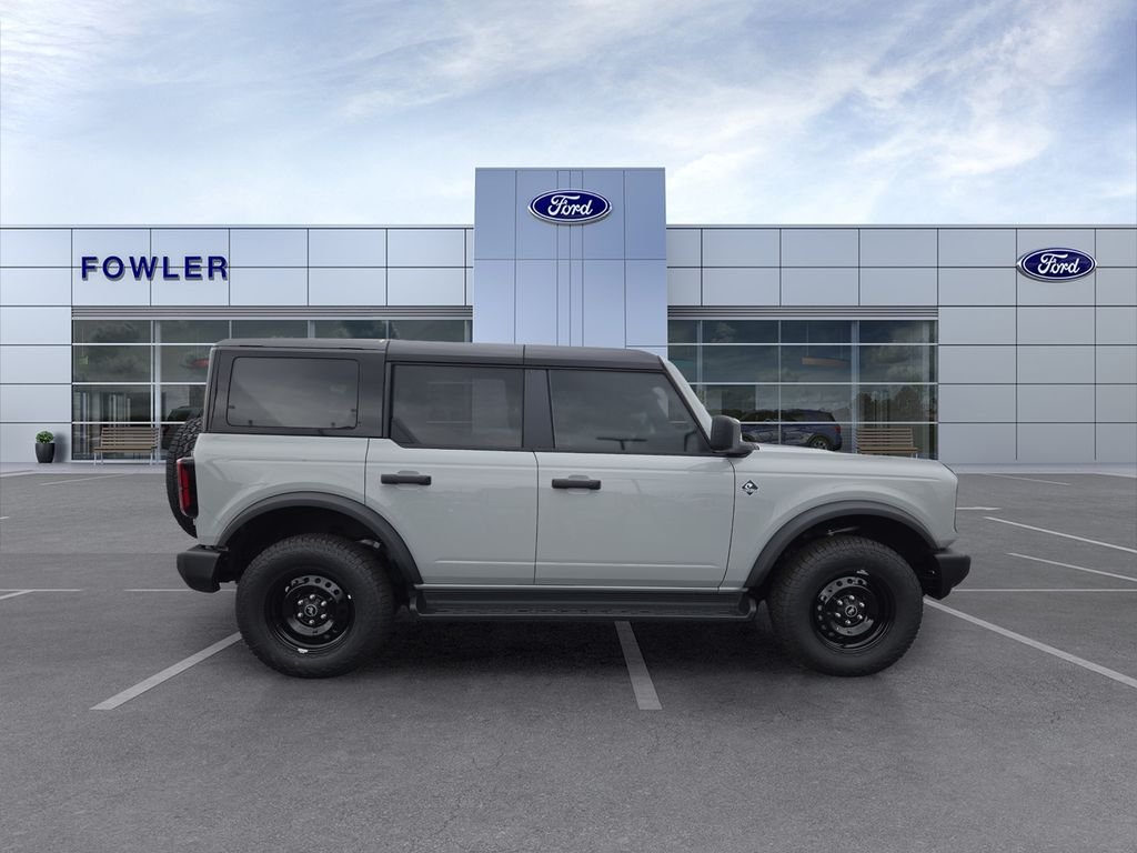 New 2026 Avalanche Gray Ford Outer Banks® image 4