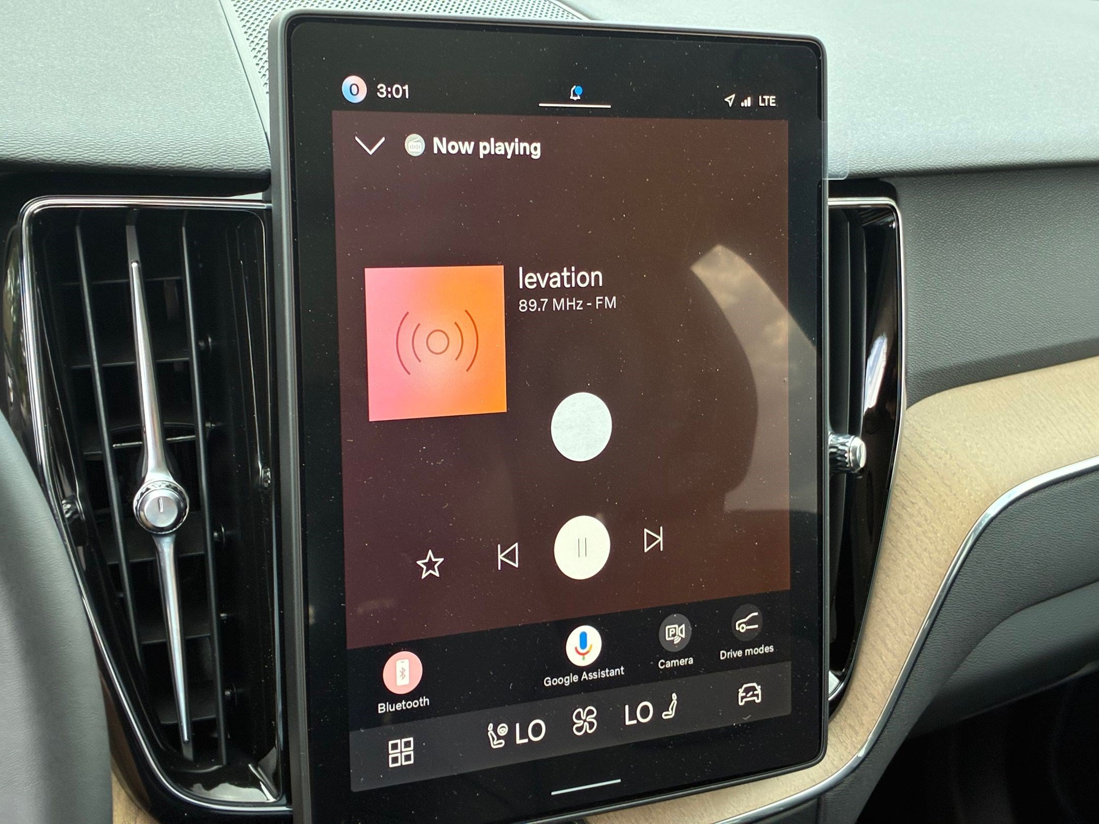 New 2026 Onyx Black Volvo Plus image 19