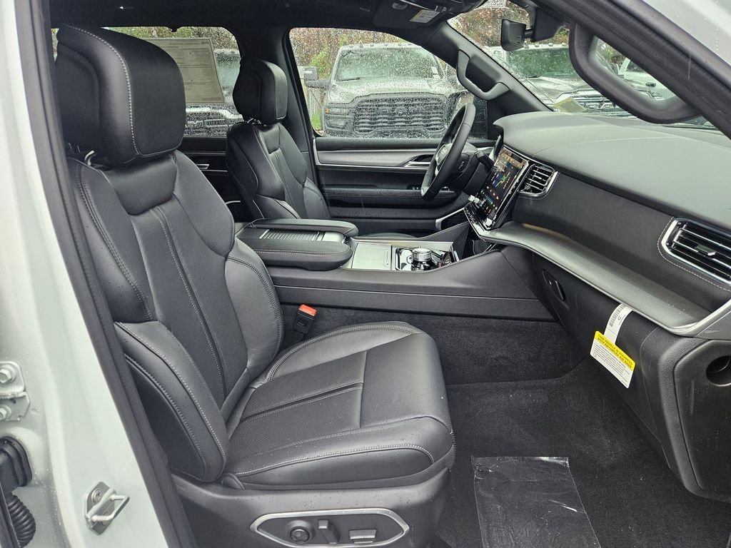New 2026 Bright White Clearcoat Jeep Limited Reserve image 17