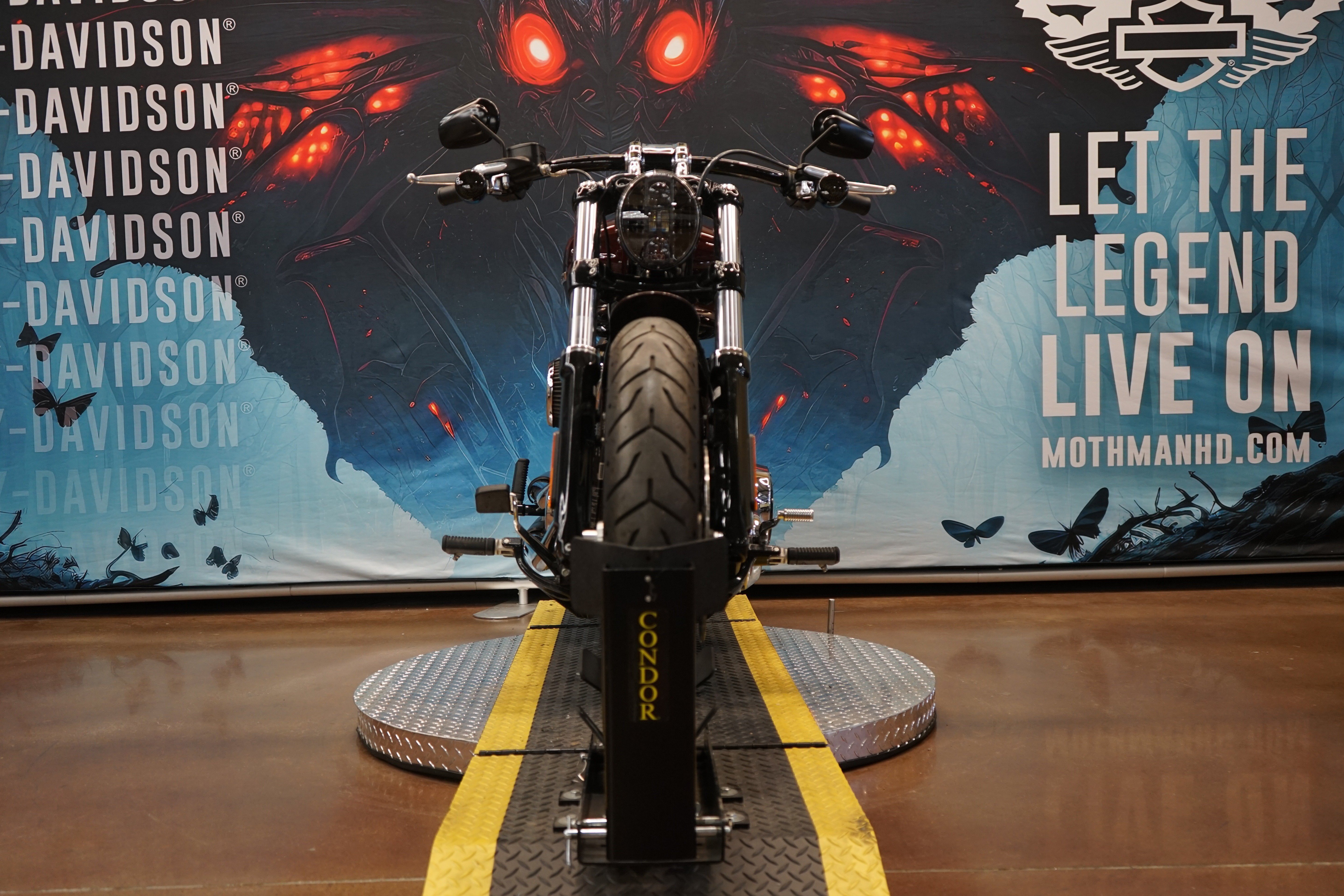 Used 2018 Twisted Cherry Harley-Davidson  image 3