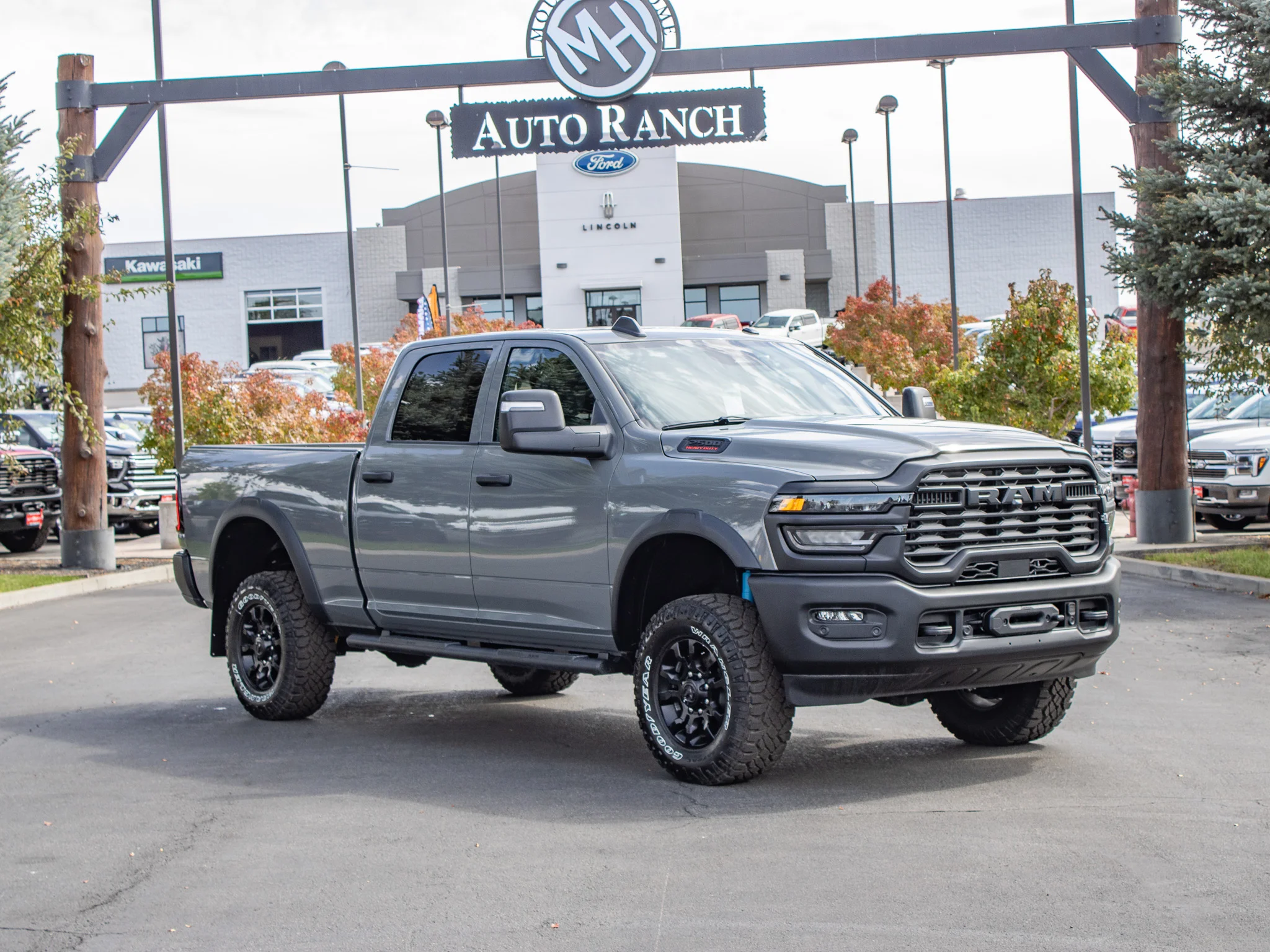New 2026 Ceramic Gray Clearcoat Ram Tradesman image 2