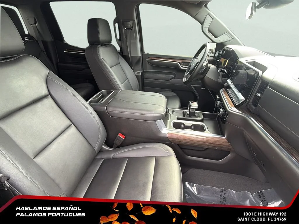 Used 2024 Radiant Red Tintcoat Chevrolet RST image 37