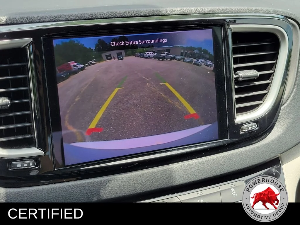 Used 2022 White Chrysler Touring L image 25