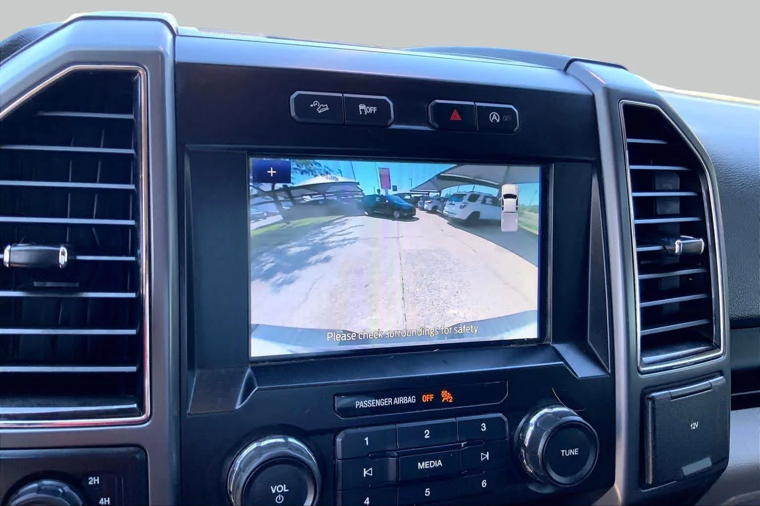 Used 2020 Oxford White Ford XLT image 25