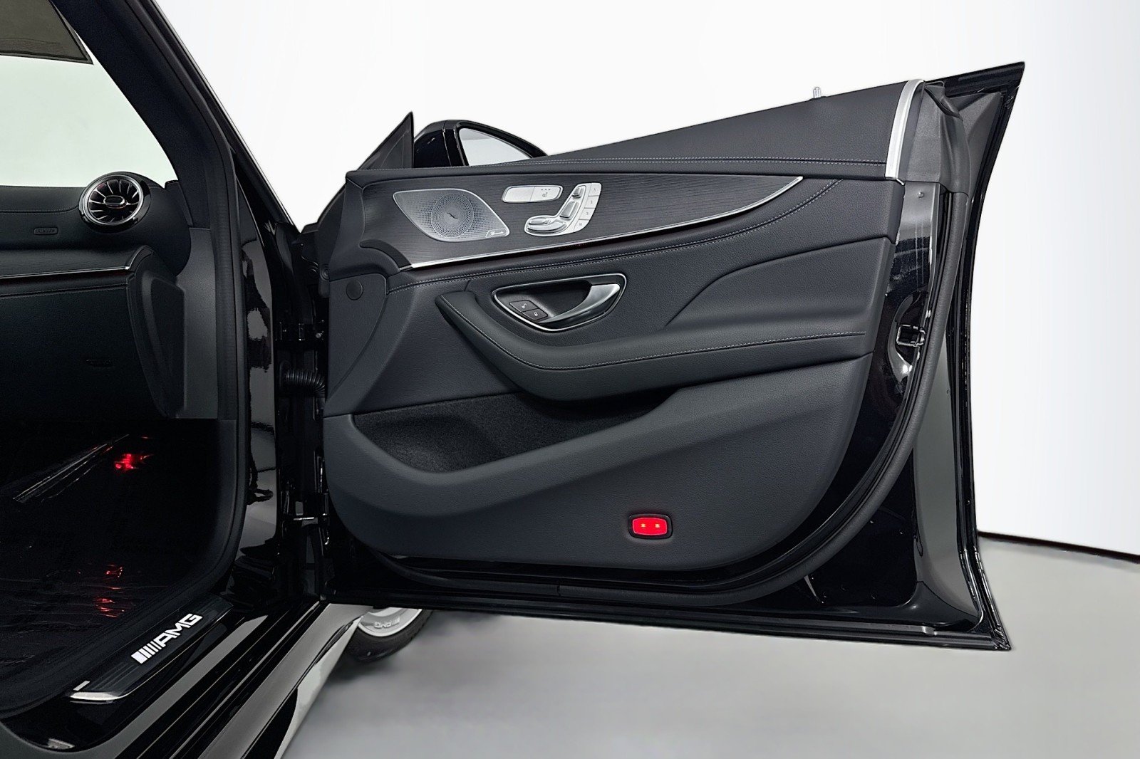 New 2026 Obsidian Black Metallic Mercedes-Benz AMG® GT 43 4-Door Coupe image 23