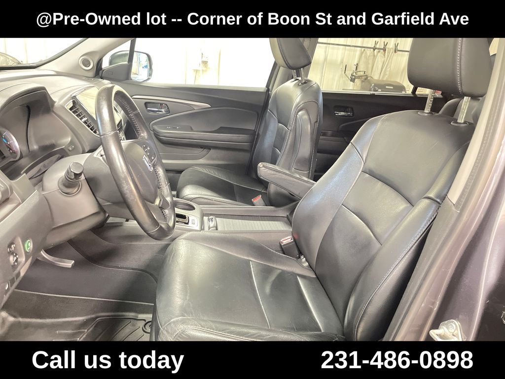Used 2020  Honda EX-L image 13