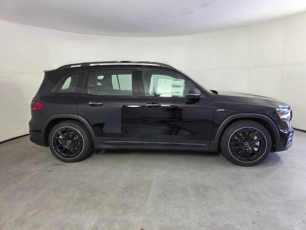 2026 Mercedes-Benz GLB AMG GLB 35 - Photo 22