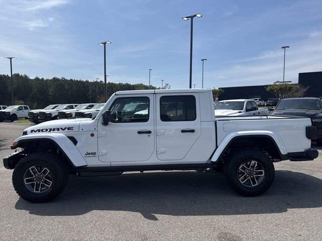 New 2026 White Jeep Mojave X image 4