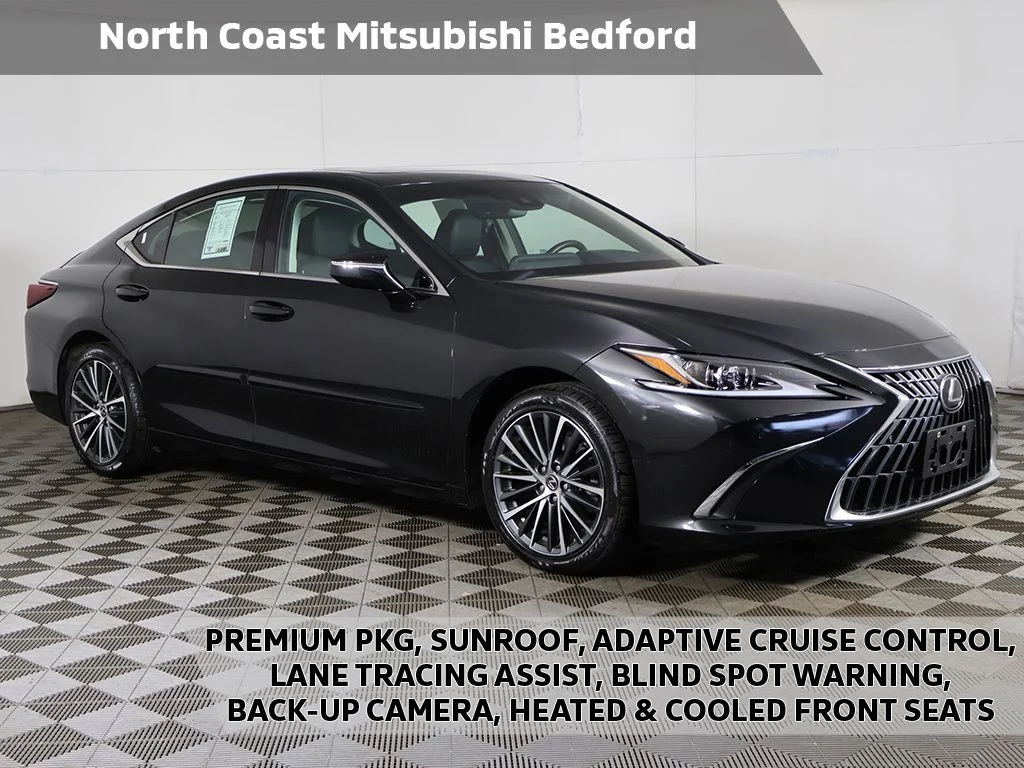 2023 Lexus ES 350 350's photo