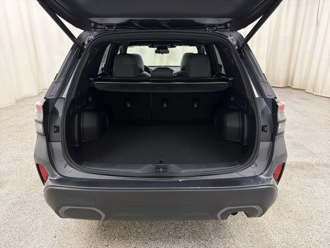 New 2026 Magnetite Gray Metallic Subaru Limited image 17