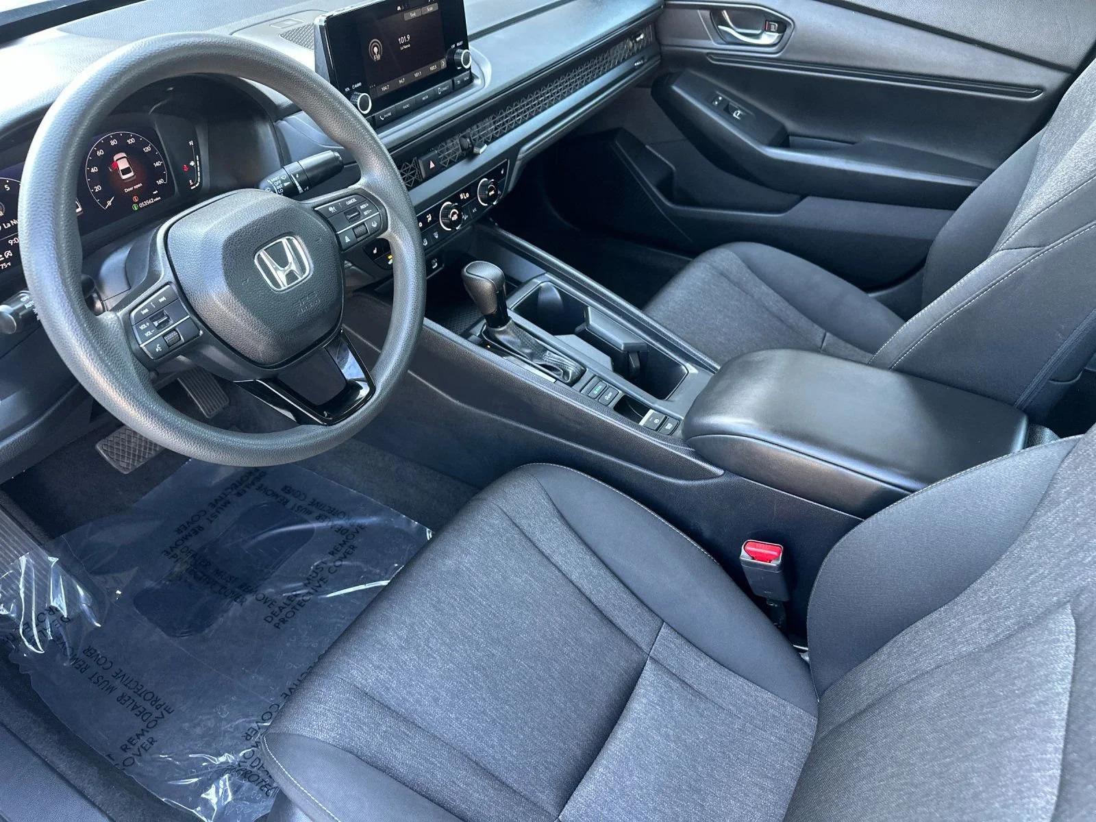 Used 2023  Honda EX image 10