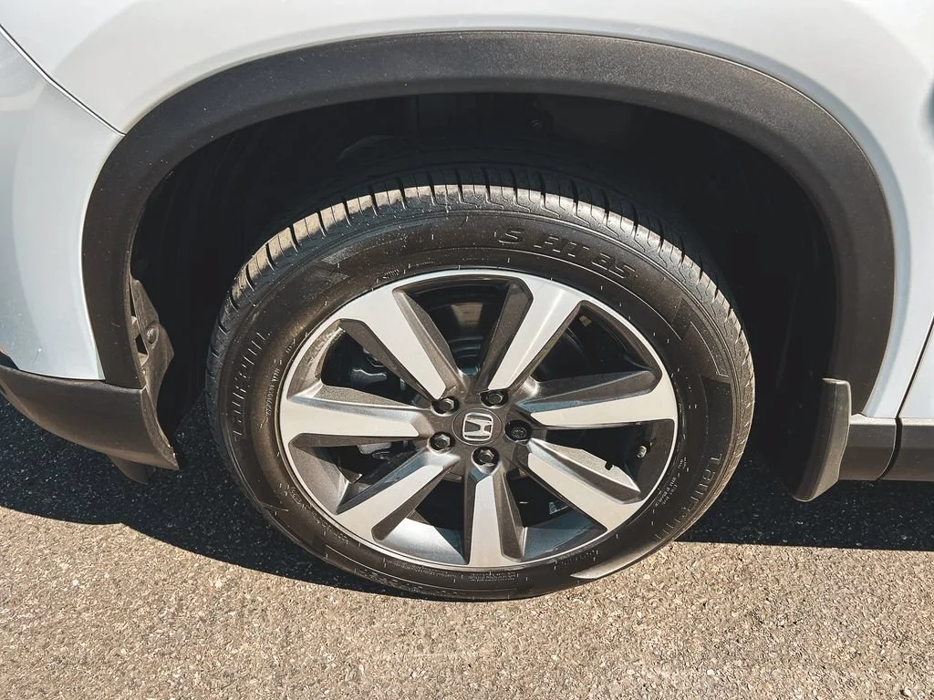2023 Honda Pilot Touring - Photo 48
