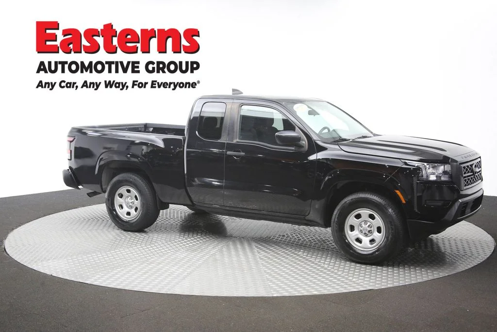 Used 2022 Black Nissan S image 45