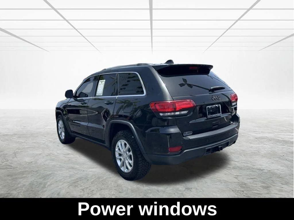 Used 2021 Black Jeep Laredo E image 7