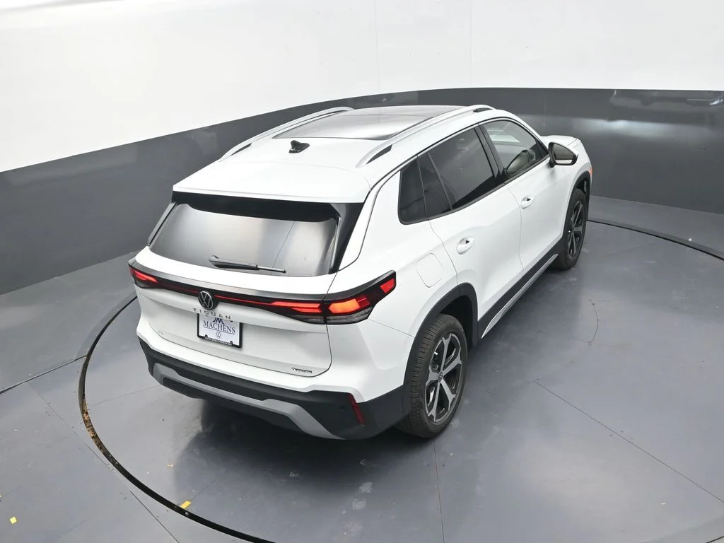 2026 Volkswagen Tiguan SE - Photo 20