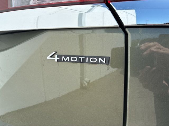 New 2026 Avocado Green Volkswagen 2.0T SE w/Technology image 5