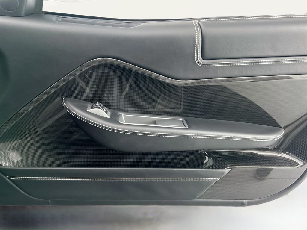 Used 2009  Ferrari  image 20