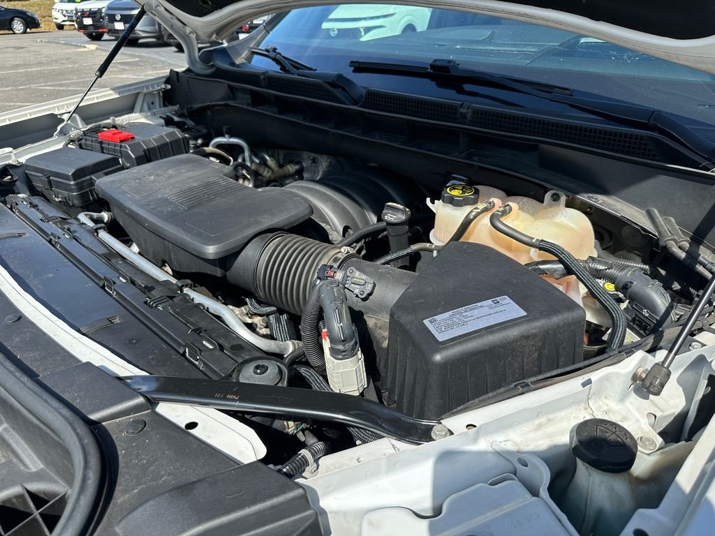 Used 2021 White GMC Denali image 33