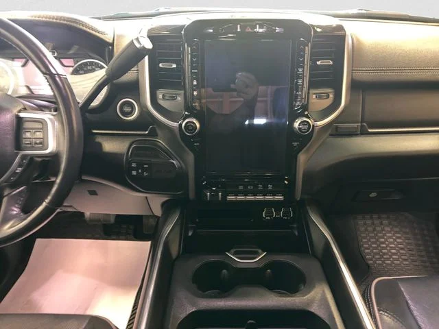 Used 2022 Black Ram Laramie image 12