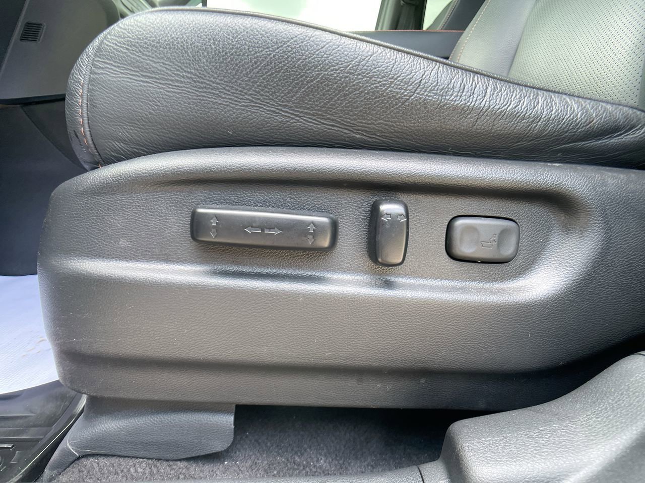Used 2024 Silver Honda TrailSport image 12