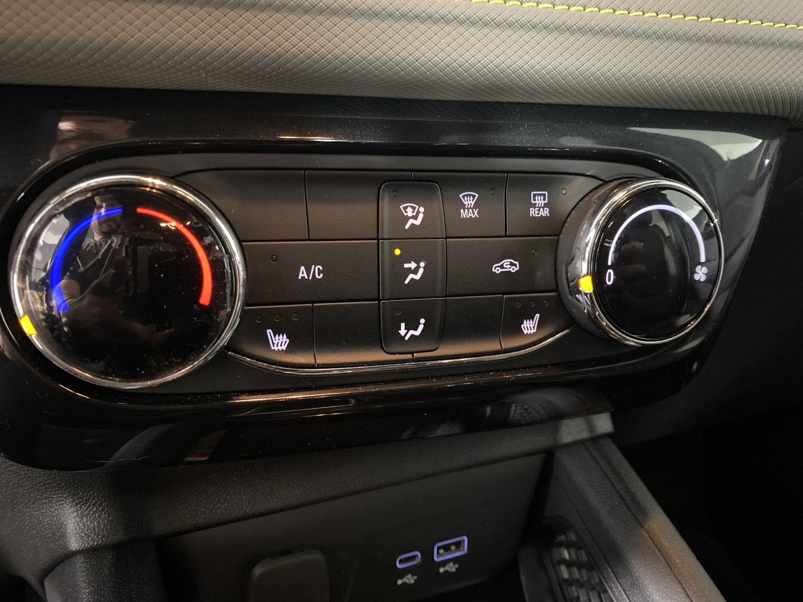 Used 2024 Copper Harbor Metallic Chevrolet ACTIV image 19