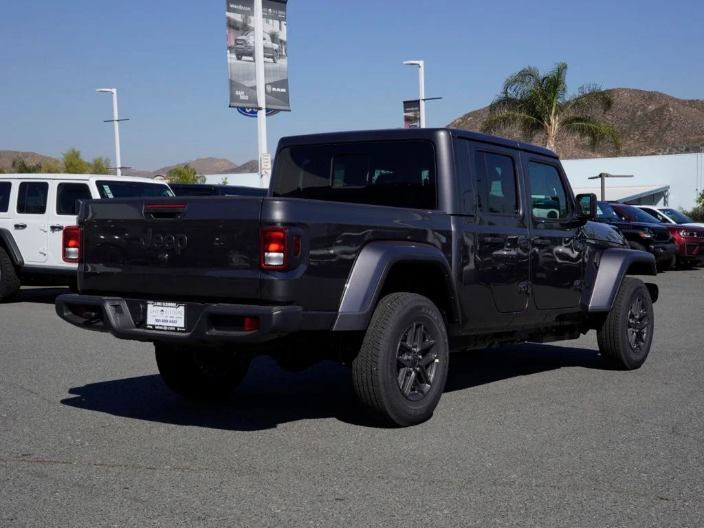 New 2026 Granite Crystal Metallic Clear-Coat Exterior Paint Jeep Sport S image 3