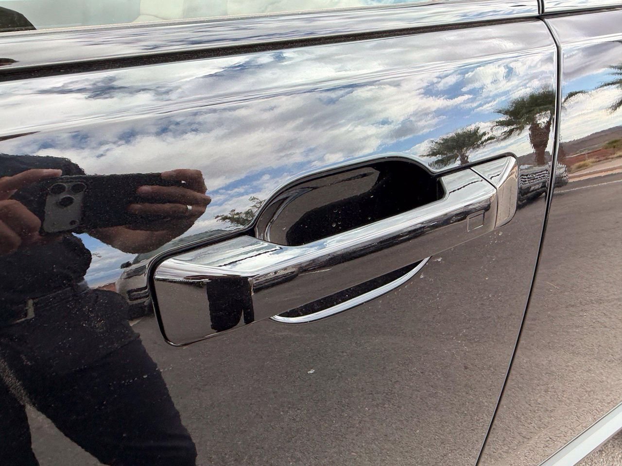 New 2027 Black Hyundai Calligraphy image 18