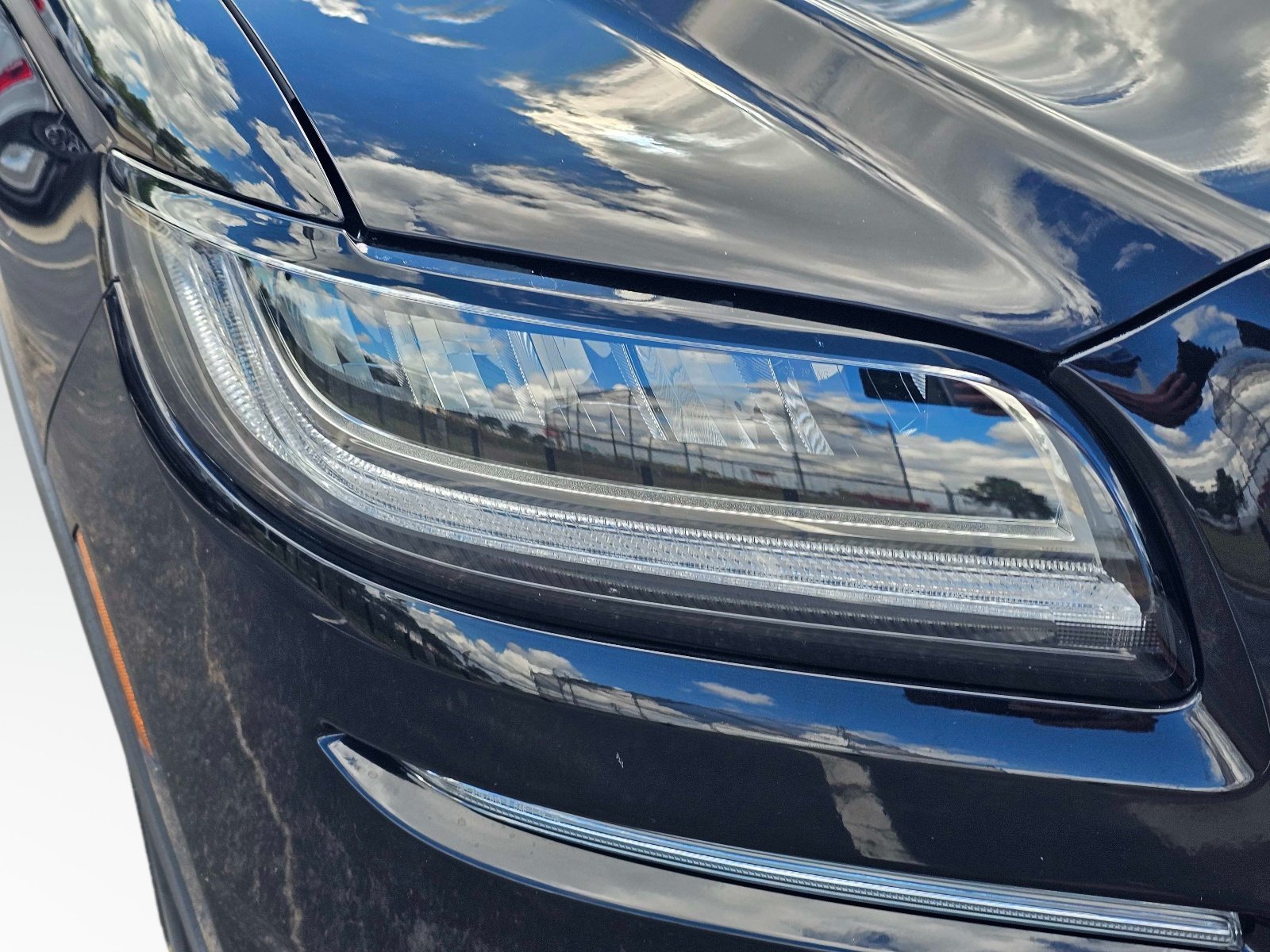 Used 2022  Lincoln Standard image 5