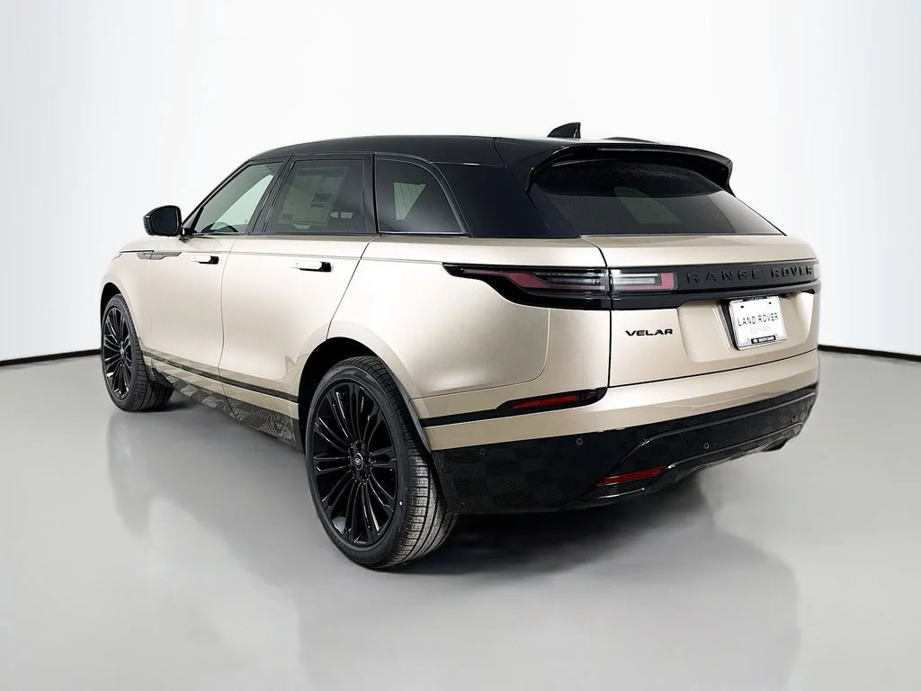 New 2026 Batumi Gold Land Rover Dynamic SE image 7