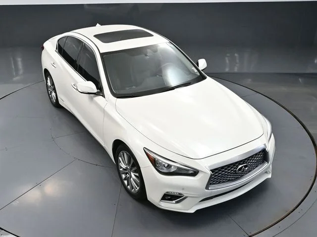 Certified Used 2024 White INFINITI LUXE image 49
