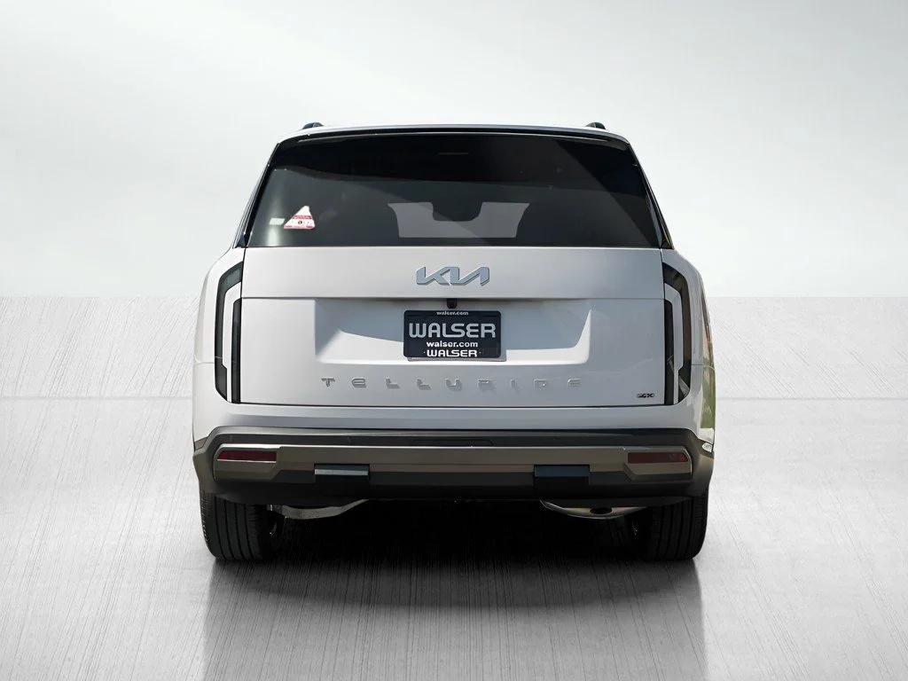 New 2027 Glacial White Pearl Kia S AWD image 5