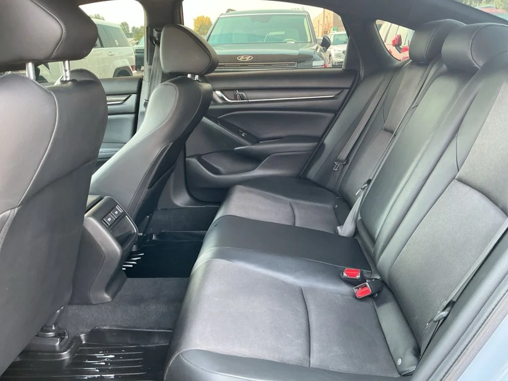 Used 2022 Blue Honda Sport image 21