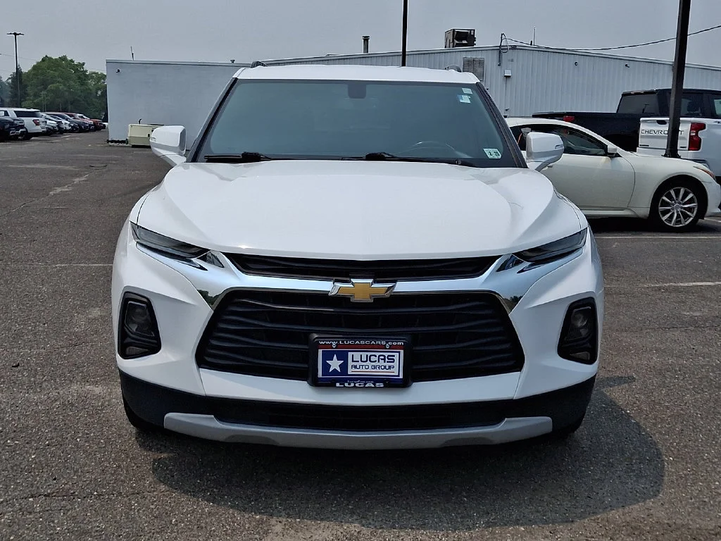 Used 2020 SUMMIT WHITE Chevrolet LT image 4