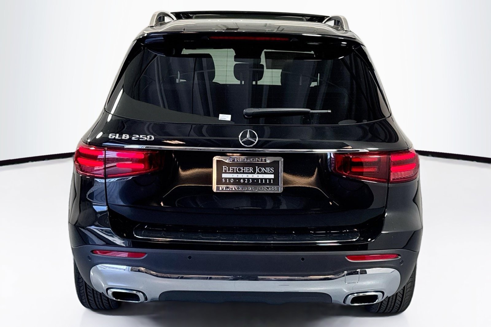 New 2026 Cosmos Black Metallic Mercedes-Benz GLB 250 image 6